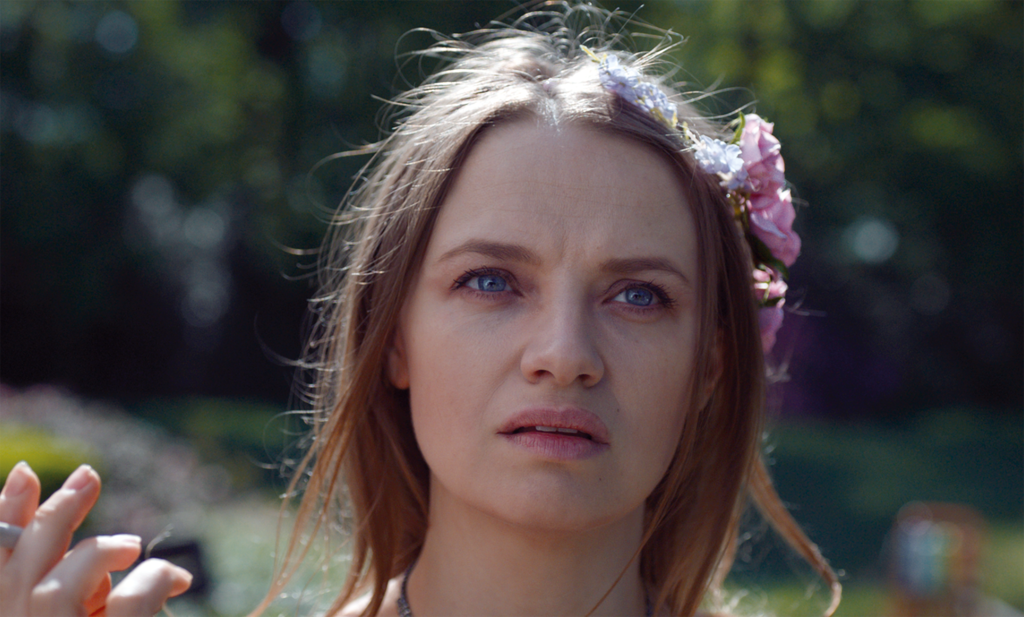 Hong Kong French Film Festival - 2020 - © Versus Production/Les Films du Poisson Hong Kong French Film Festival - 2020 - © Versus Production/Les Films du Poisson