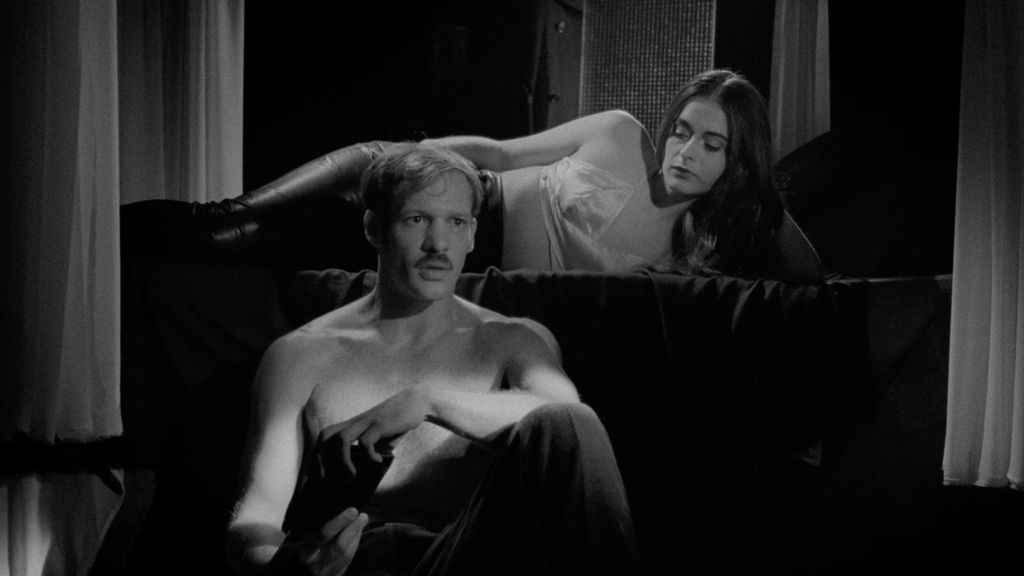 9 Fingers - © Christian Bamale 9 Fingers - © Christian Bamale