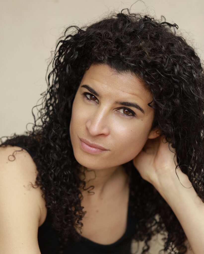 Malika Azgag Malika Azgag