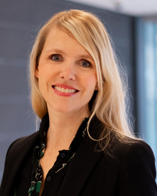 Julia Schulte - &copy; France tv distribution