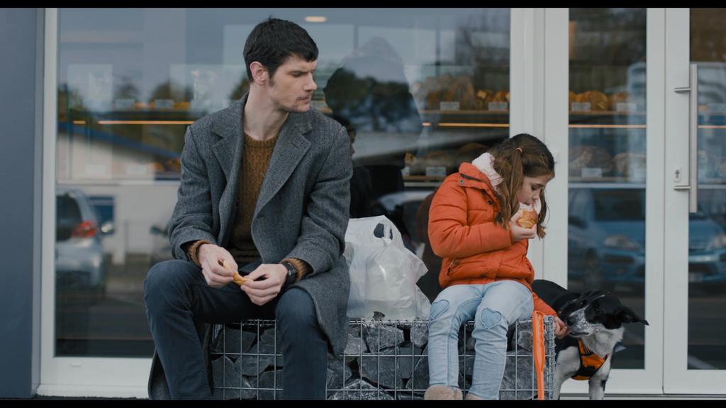 Le Poisson qui rêve des beaux océans -mais qui se tape un vieux bocal- Le Poisson qui rêve des beaux océans -mais qui se tape un vieux bocal-