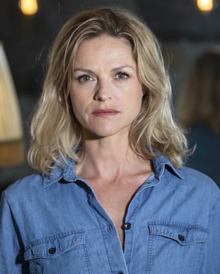 Crystal Shepherd-Cross Crystal Shepherd-Cross