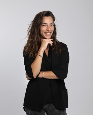 Sarah Munos Sarah Munos