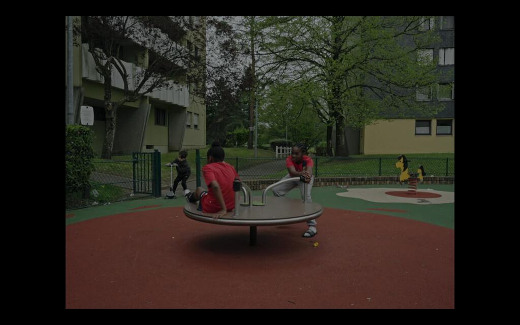 Les Gar&ccedil;ons, les filles