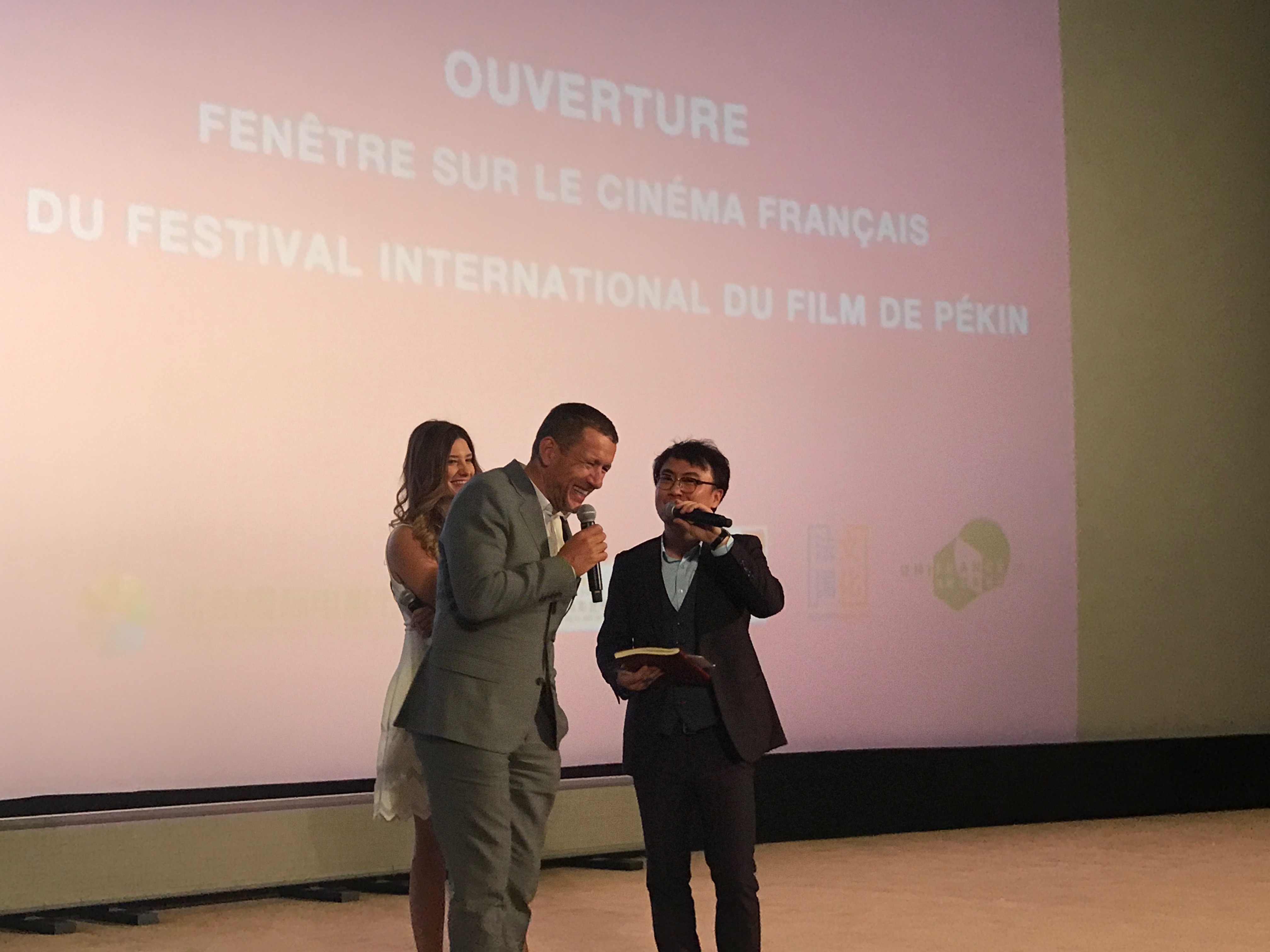 Portfolio : Dany Boon et Alice Pol à Pékin pour RAID Dingue Portfolio : Dany Boon et Alice Pol à Pékin pour RAID Dingue