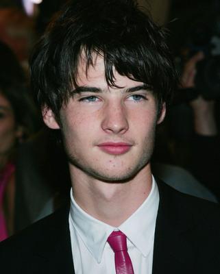 Tom Sturridge Tom Sturridge