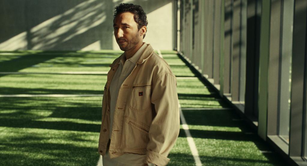 Sofian Khammes - &copy; Les Films du Bal - Auvergne-Rh&ocirc;ne-Alpes Cin&eacute;ma