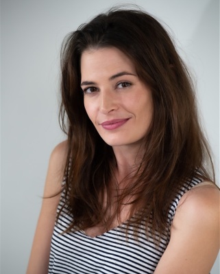 Caroline Fostinelli - © Jean-Louis Paris Caroline Fostinelli - © Jean-Louis Paris