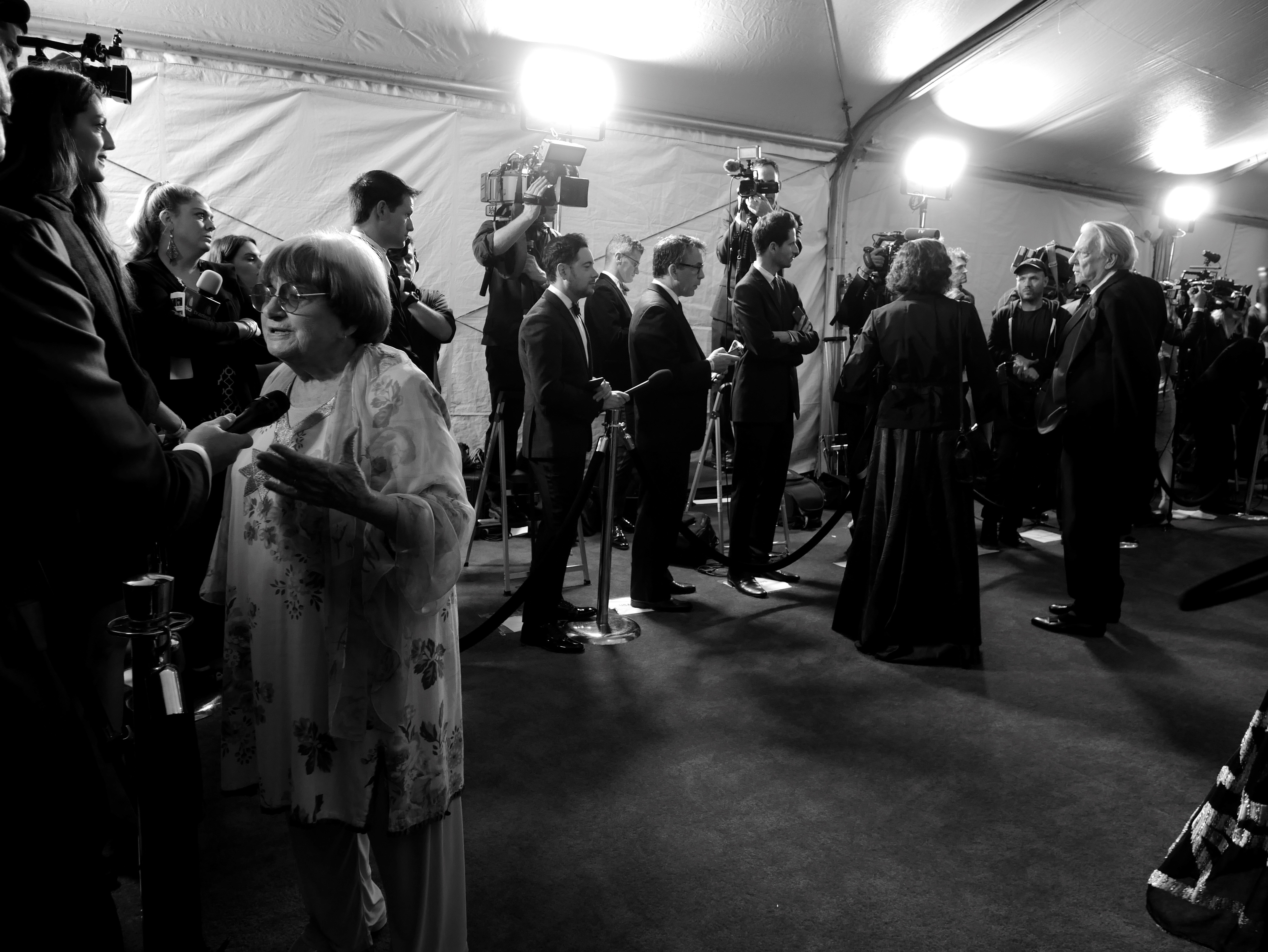 Agnès Varda, the first female director to receive a Governors Award in Hollywood Agnès Varda, the first female director to receive a Governors Award in Hollywood