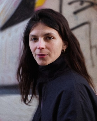 Lili Cazals Lili Cazals