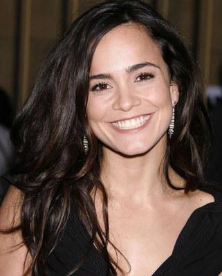 Alice Braga