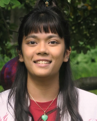 Lisa Guilhen Lisa Guilhen