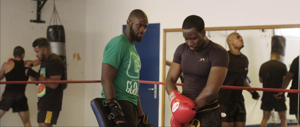 Na tout pour elle Na tout pour elle