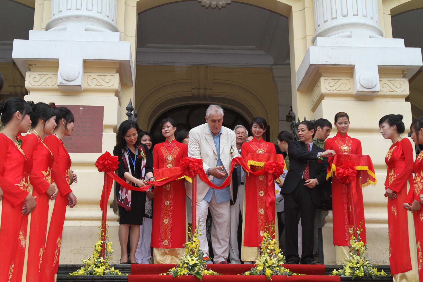 Recap of the 1st Vietnam International Film Festival - Philip Noyce - Président du jury inaugure le 1er f Recap of the 1st Vietnam International Film Festival - Philip Noyce - Président du jury inaugure le 1er f
