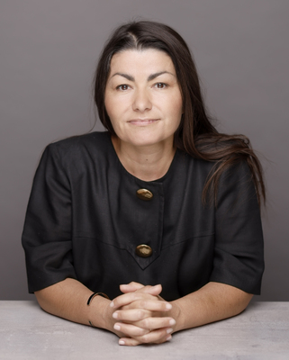 Stéphanie Chartreux Stéphanie Chartreux