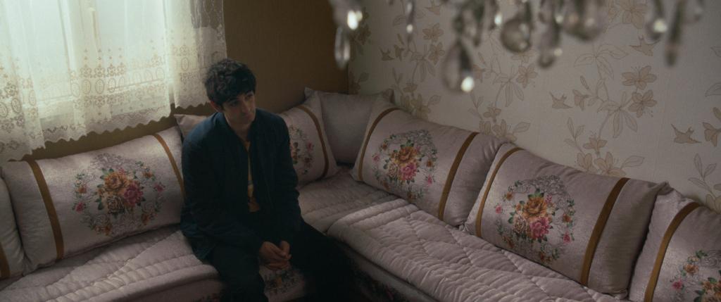 Six Feet Over - © Tact Production Six Feet Over - © Tact Production