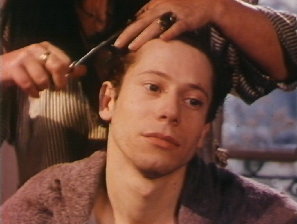 Les Yeux au plafond Les Yeux au plafond