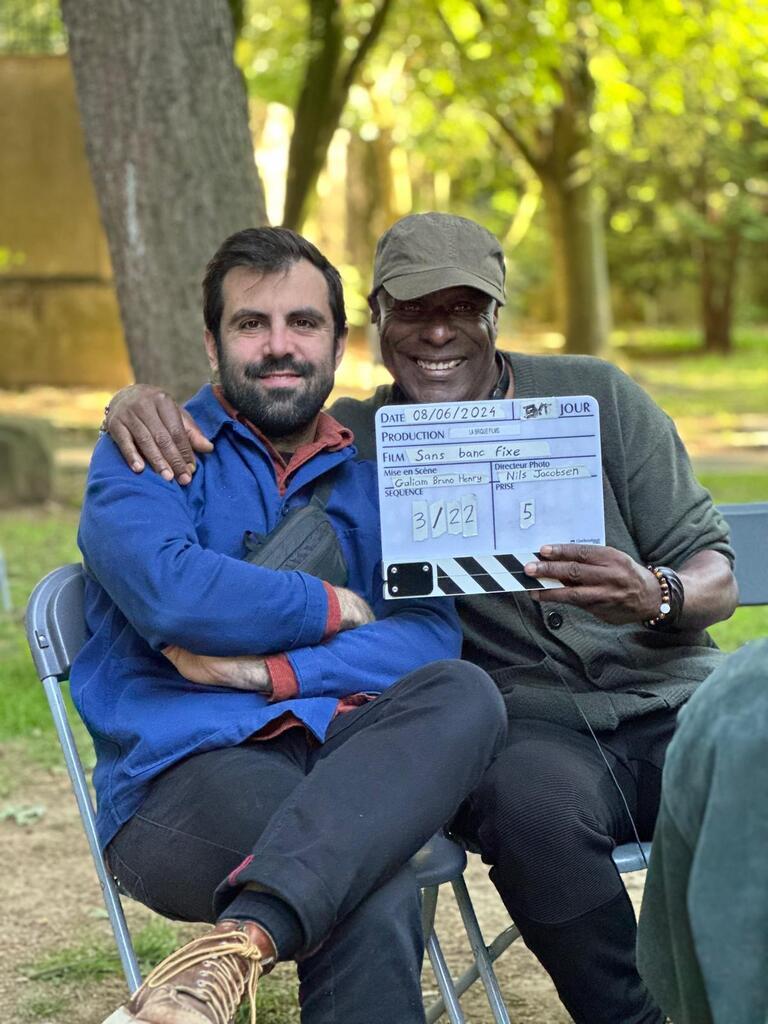 Sans banc fixe Sans banc fixe