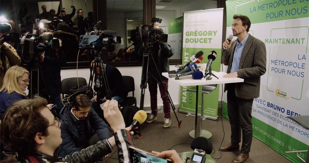 La Chose politique - Acte 1 - Le Candidat La Chose politique - Acte 1 - Le Candidat