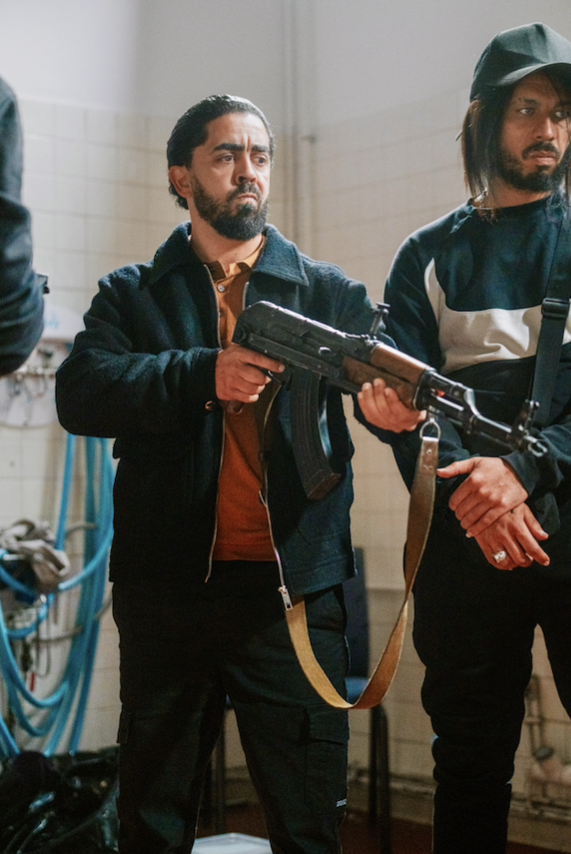 La Nirvana - &copy; Mounir Harmoumi - Cheyenne Federation - Aoki Movie - Apollo Films - STUDIOCANAL - France 2 Cin&eacute;ma