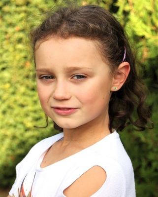 Emmy Dopierala Emmy Dopierala