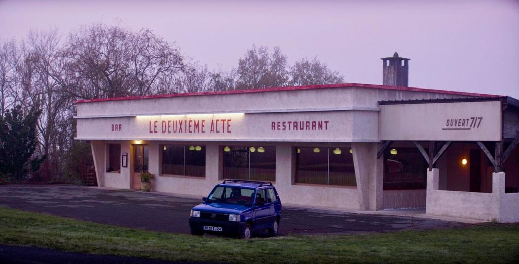 Laurent Nicolas Laurent Nicolas