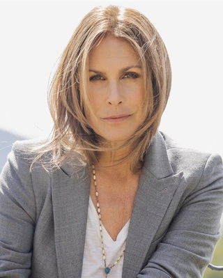 Astrid Veillon Astrid Veillon