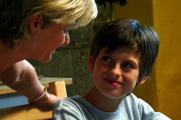 仮題:母親が出て行くだけで十分 仮題:母親が出て行くだけで十分