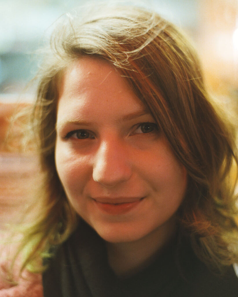 Isabela Costa Isabela Costa