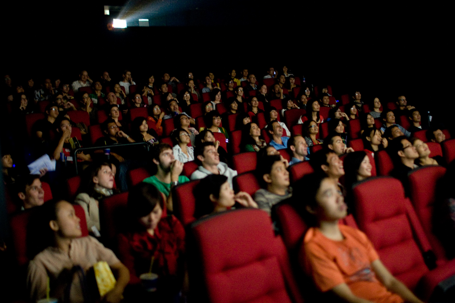 Recap of the 1st Vietnam International Film Festival - Le public apprécie. Recap of the 1st Vietnam International Film Festival - Le public apprécie.