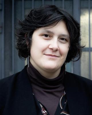 Laura Nikolov Laura Nikolov