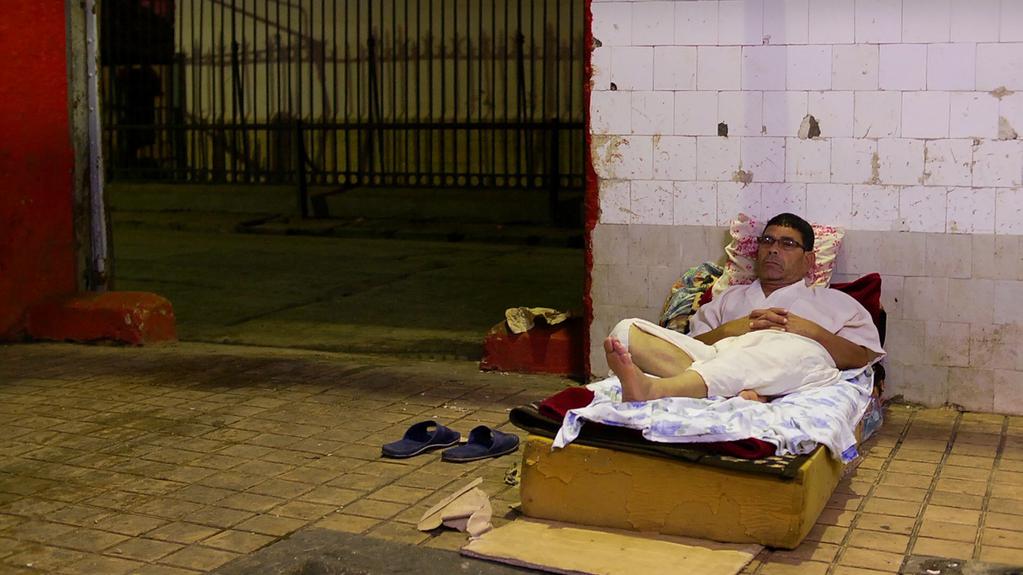 Dans ma tête un rond-point Dans ma tête un rond-point