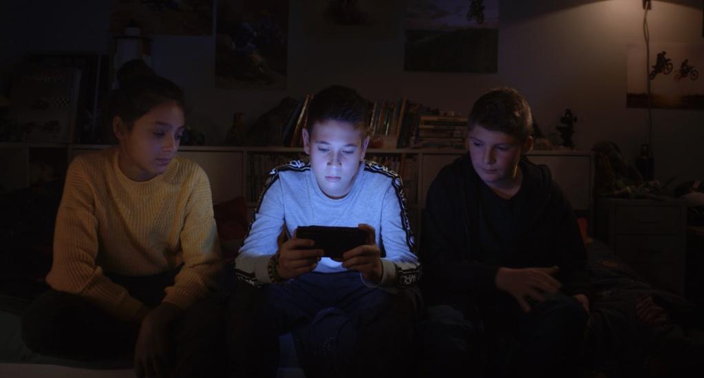 Love in ze Phone Love in ze Phone