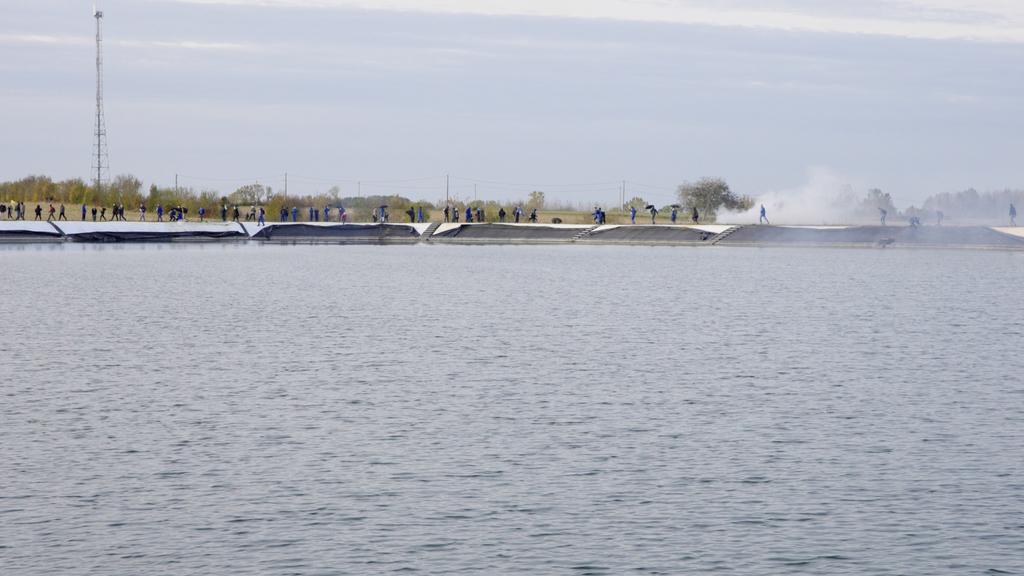 De l'eau jaillit le feu - © Fabien Mazzocco De l'eau jaillit le feu - © Fabien Mazzocco