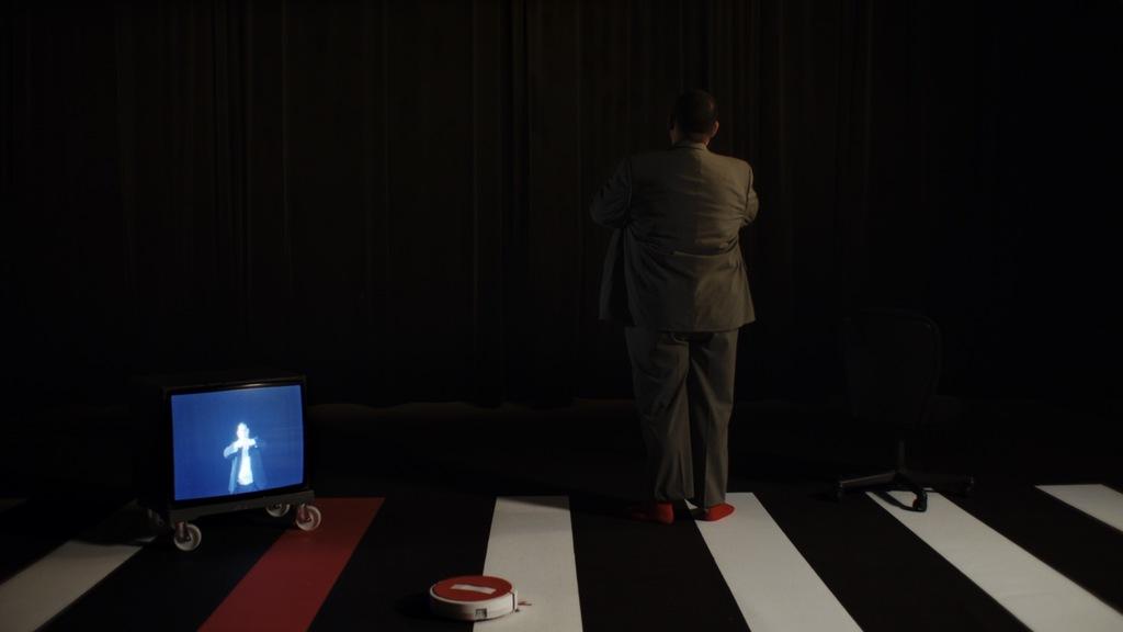 L'éléphant s'évapore L'éléphant s'évapore