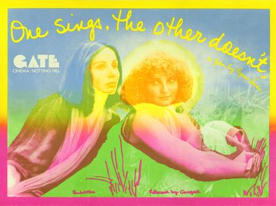 L'Une chante, l'autre pas - Affiche anglaise L'Une chante, l'autre pas - Affiche anglaise