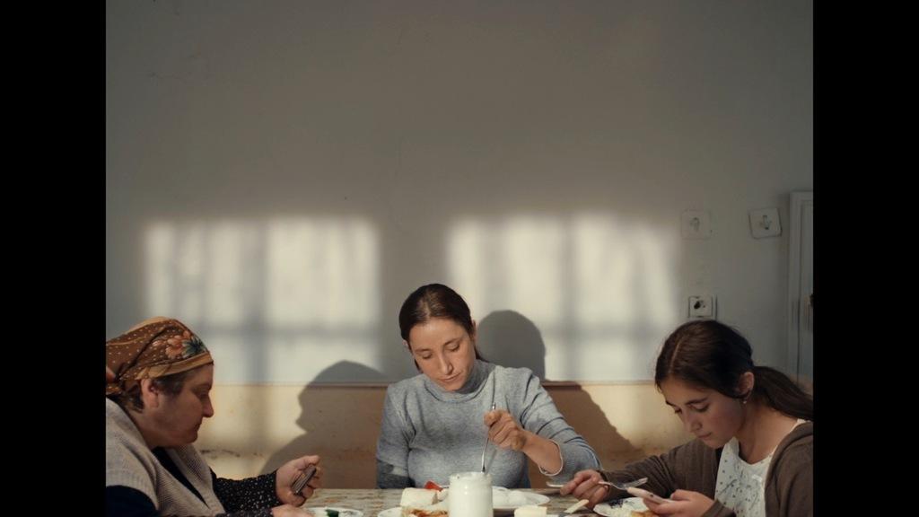 Il faut tout un village... Il faut tout un village...