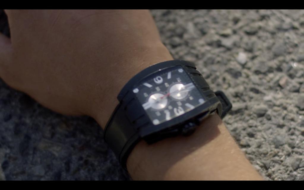 Homini lupus Homini lupus