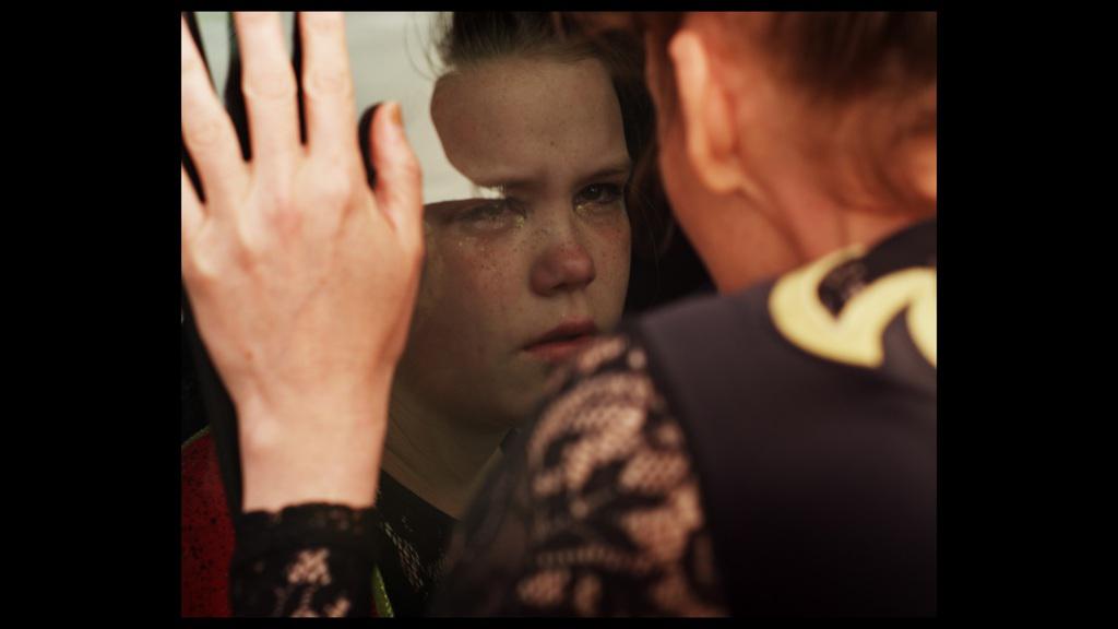 Des confettis sur le béton Des confettis sur le béton