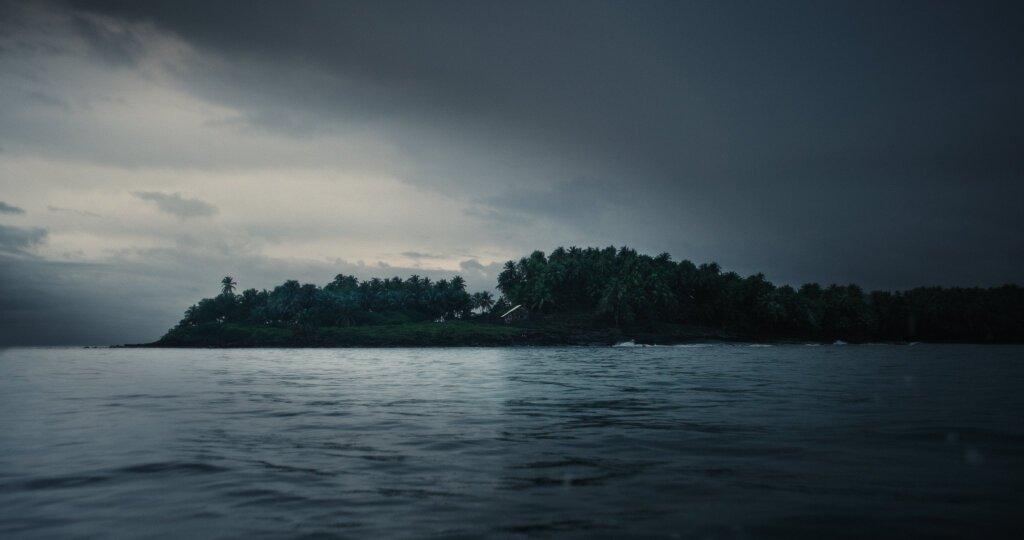 Tu finiras au bagne Tu finiras au bagne