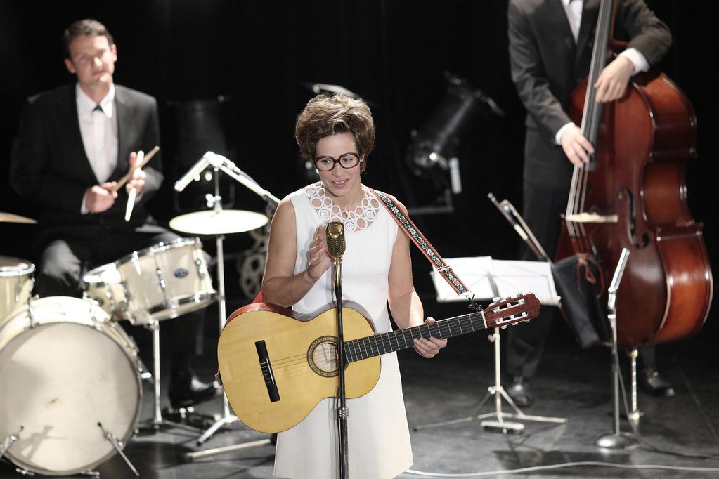 Sister Smile Sister Smile