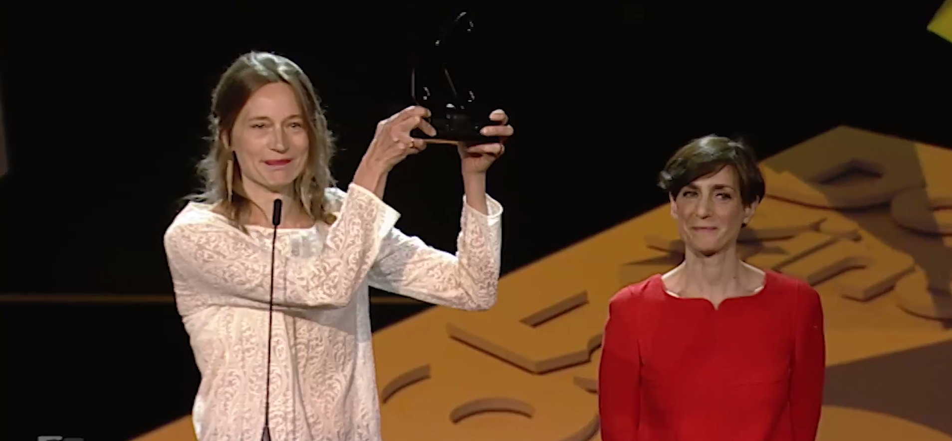 El cine francés pasa por San Sebastián llevándose casi diez premios El cine francés pasa por San Sebastián llevándose casi diez premios