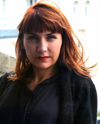 Julia Vivoni Julia Vivoni