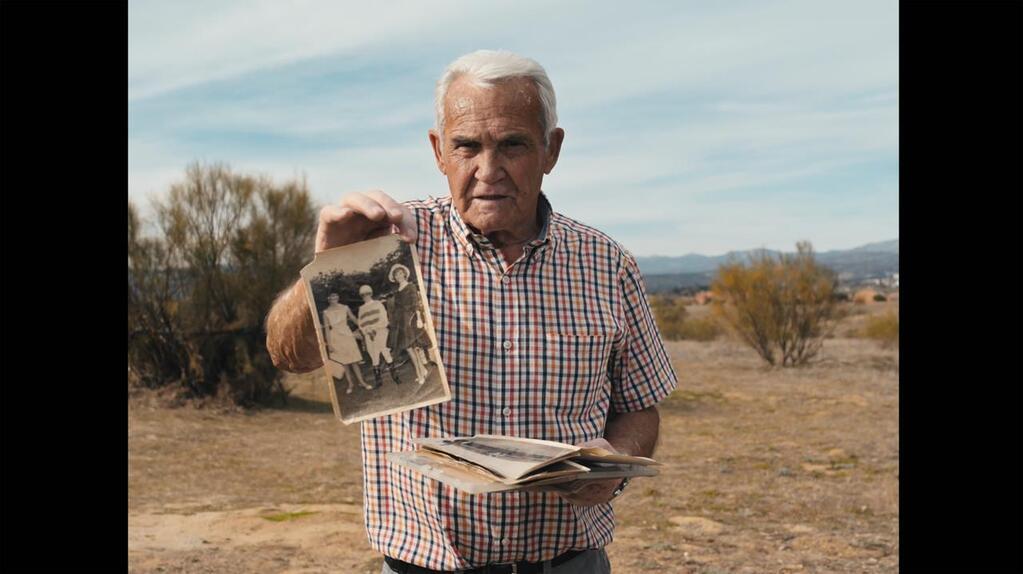 Four Holes Four Holes