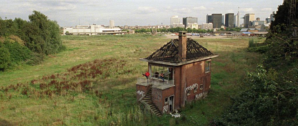 Le Monde nous appartient Le Monde nous appartient