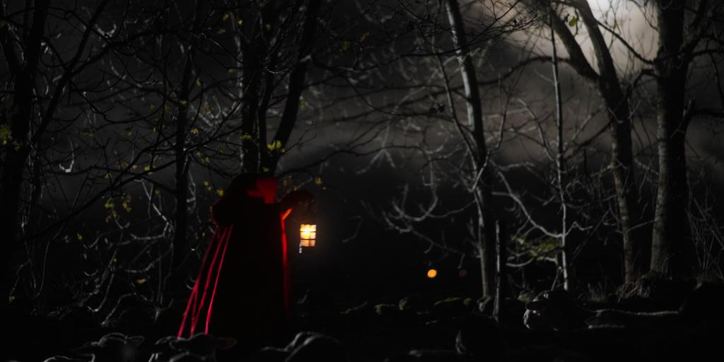 RED: Beast Huntress RED: Beast Huntress