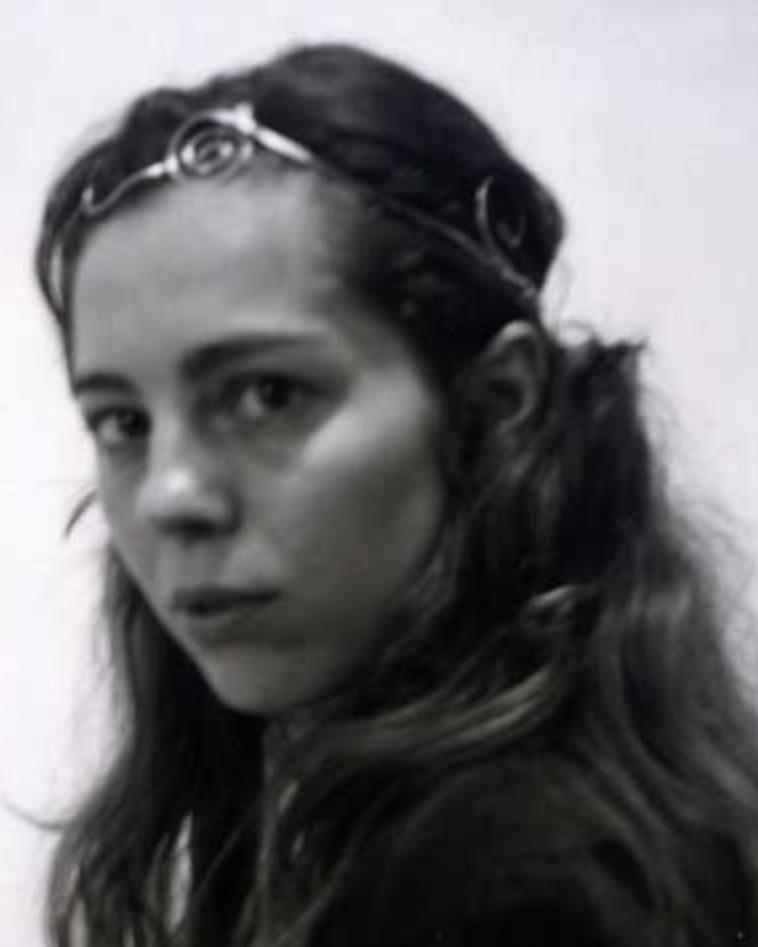 Gabriela Greeb Gabriela Greeb