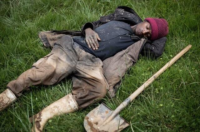 Of Mud and Blood Of Mud and Blood