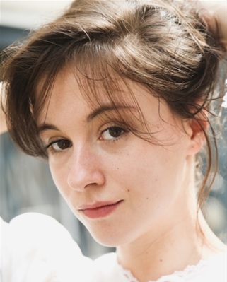 Emilie Lehuraux Emilie Lehuraux