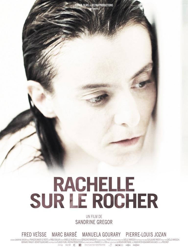Rachelle sur le rocher Rachelle sur le rocher